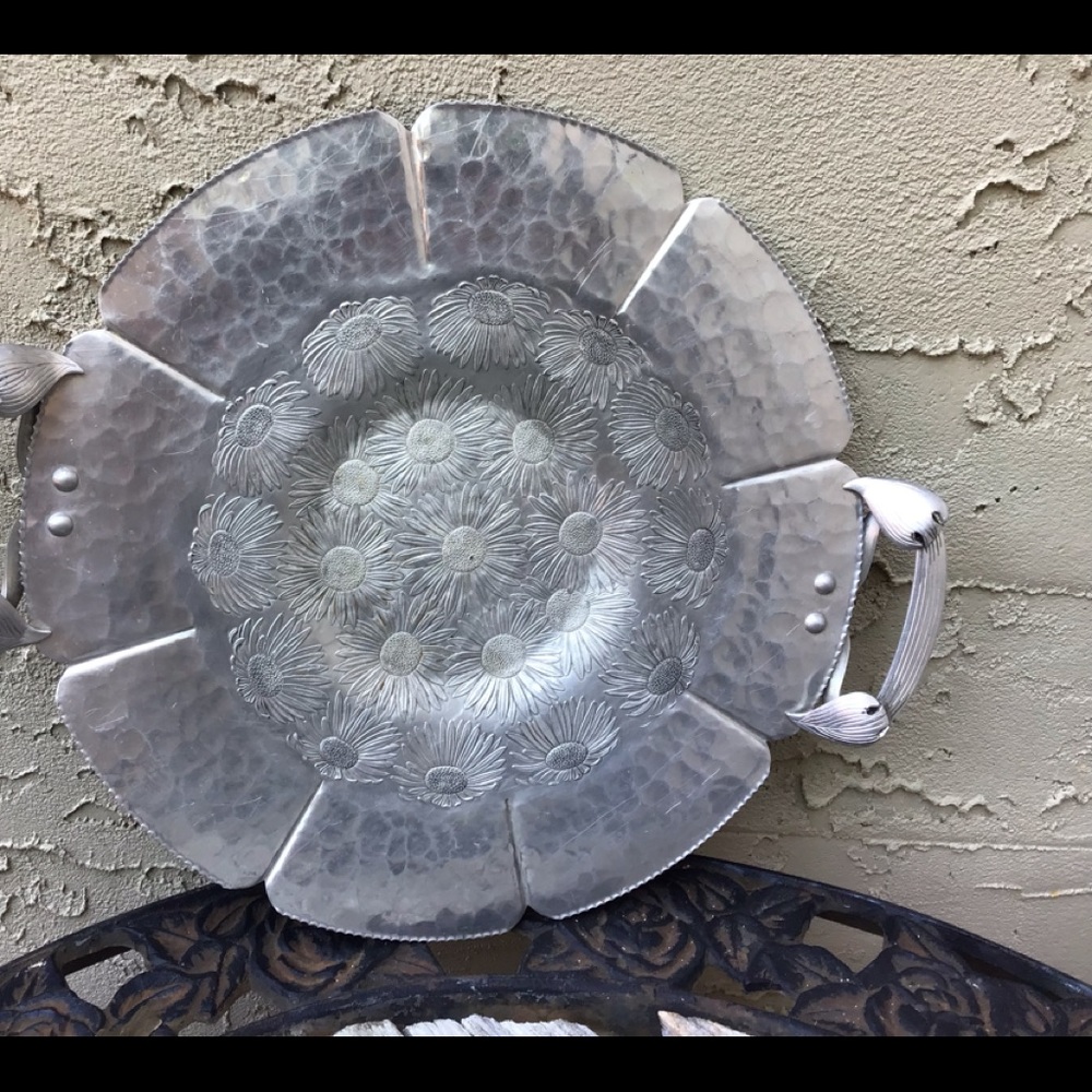 BEAUTIFUL HAND WROUGHT ALUMINUM TRAY